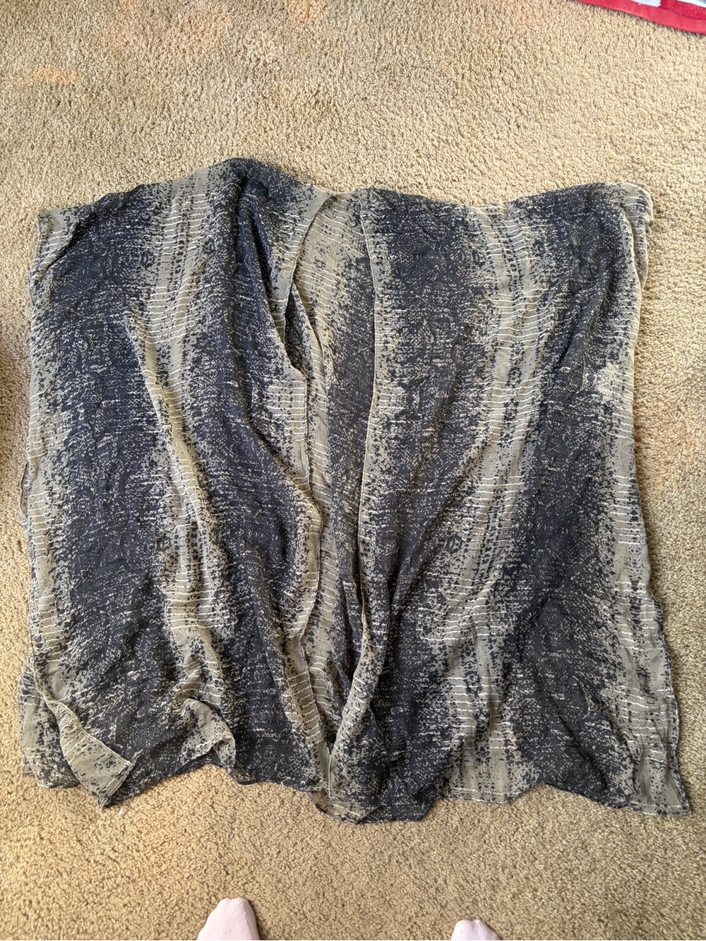 lovestitch Neutral Speckled Gray and Cream Decorative Throw or Fabric Accent